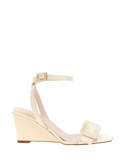 Roger Vivier Belle Vivier 60 Metallic Leather Wedge Sandals In White