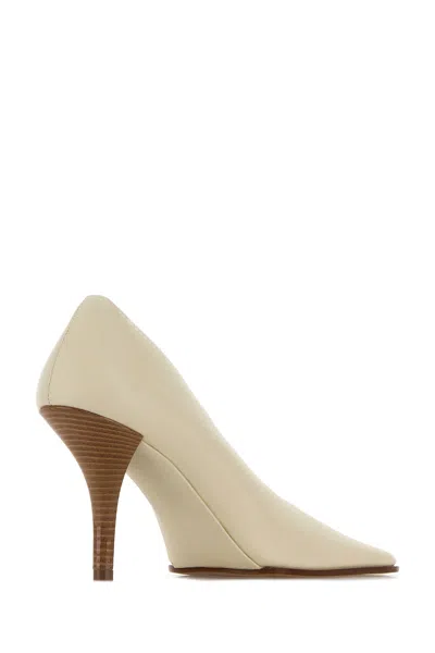 Alaïa Elegant 90mm Pumps In White