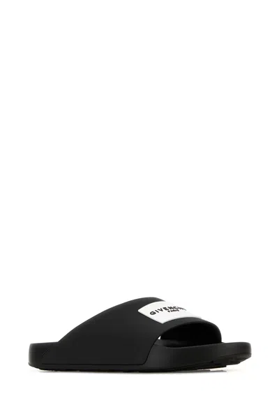 Givenchy Black Sandals With Wide Band And Contrasting Logo Patch In Rubber Man