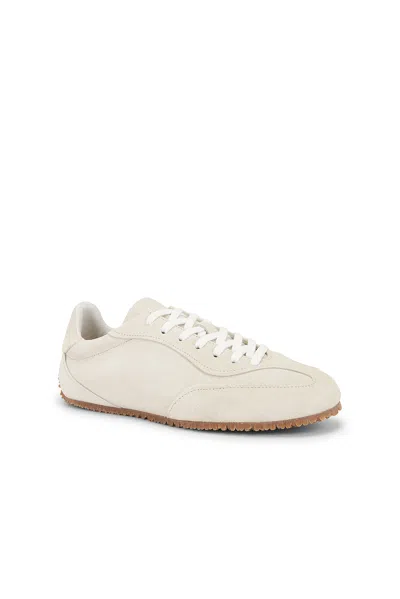 Axel Arigato Daze Runner Beige Sneaker With Logo On The Tongue And Grooved Sole In Suede Man In Neutral
