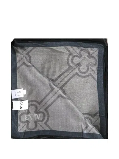 V73 Geometric-pattern Scarf In Gray