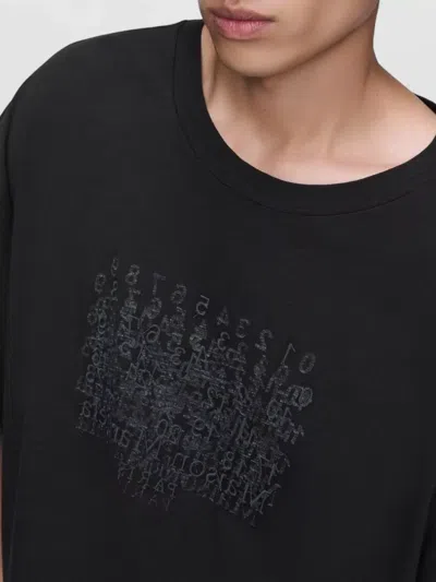 Maison Margiela Classic Black T-shirt With Round Neckline And Short Sleeves In Black