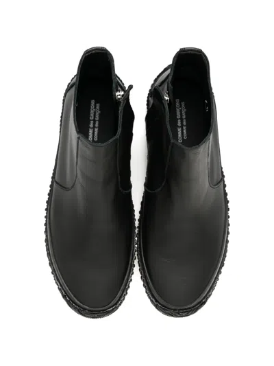 Comme Des Garçons Pull Tab Boots In Black