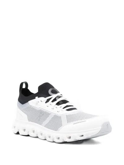 On Cloud 6 Versa Sneaker In White