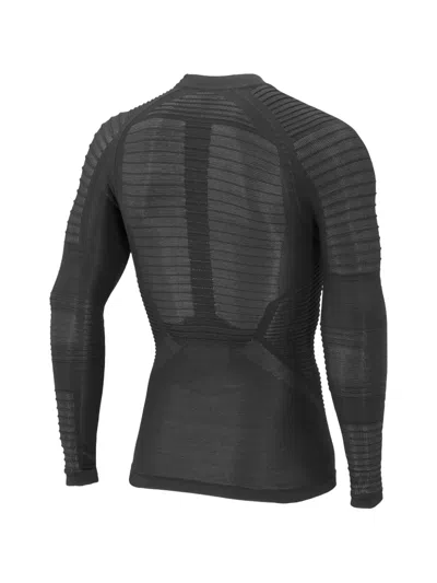Accapi Long-sleeve Base Layer In Black