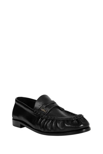 Saint Laurent Le Loafer Loafers In Polished Wrinkled Leather In Black