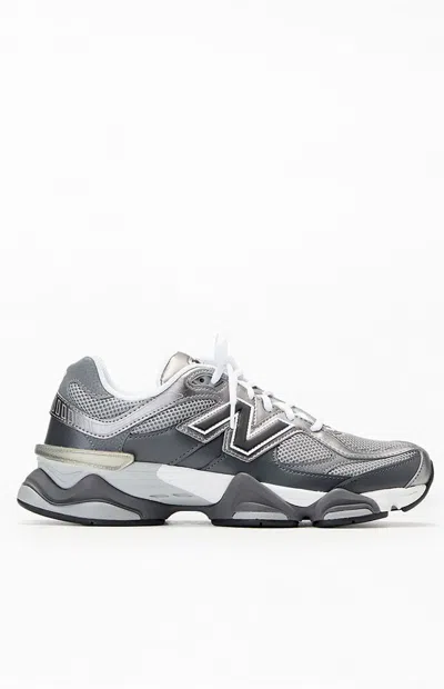 New Balance Unisex Synthetic Leather And Mesh Sneakers In Gray