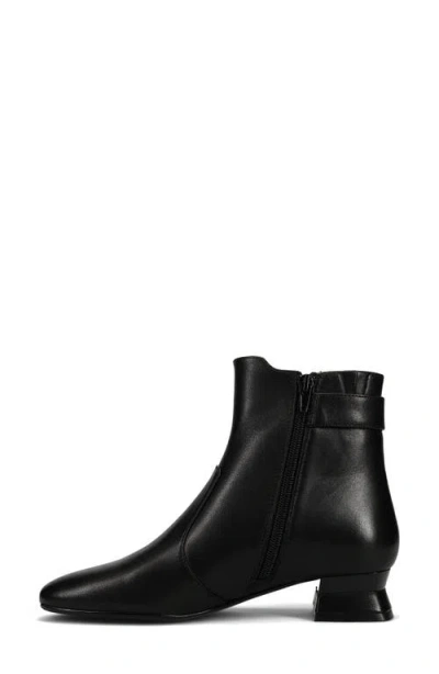 Vaneli Pierot Bootie In Black