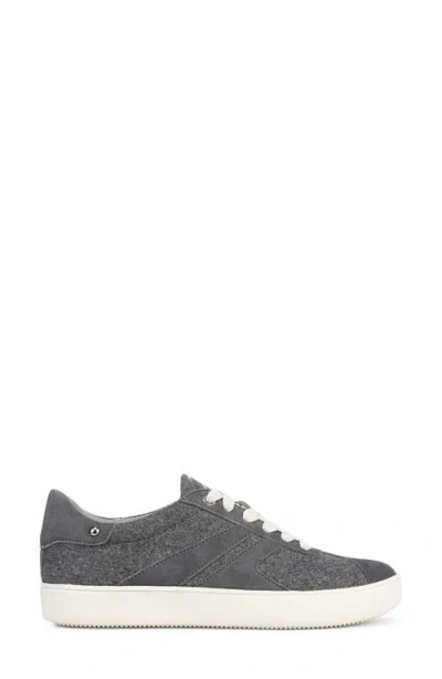 Naturalizer Medina Sneaker In Gray