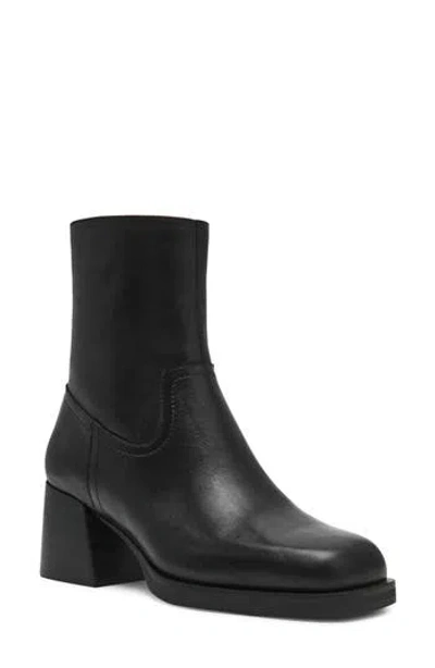 Steve Madden Caro Split Toe Bootie In Black