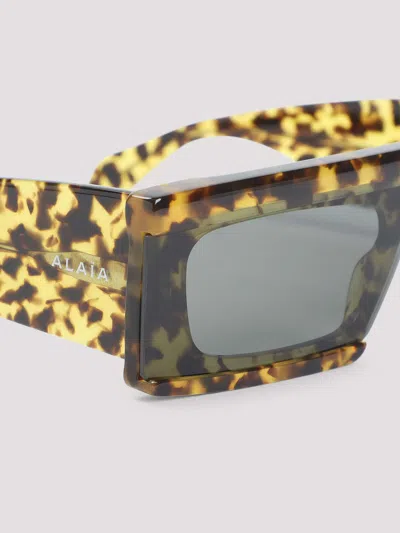 Alaïa Rectangular Mask Sunglasses Tortoiseshell Pattern Frame In Gray