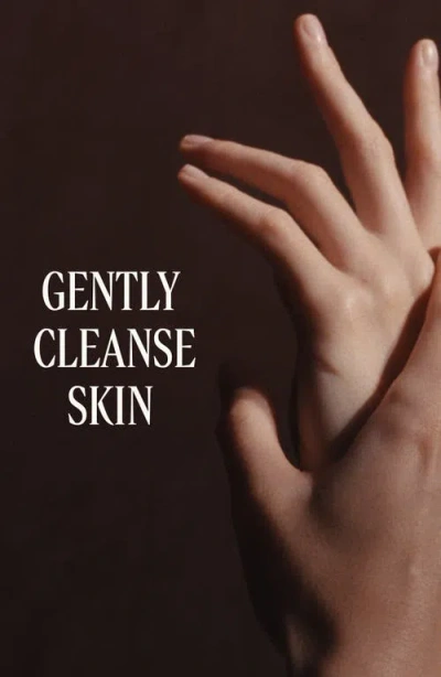 L'occitane Le Savon Shea Lavender Extra-gentle Body Soap In Transparent