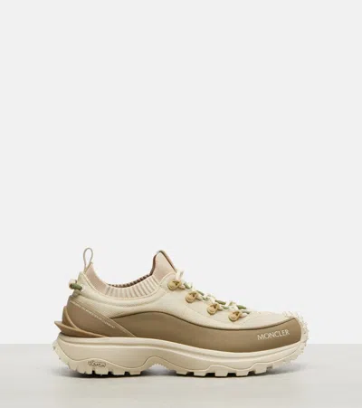 Moncler Two-tone Canvas Trailgrip Lite3 Sneakers In Neutral