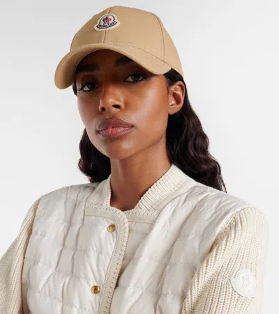 Moncler Beige Baseball Cap With Embroidered Logo In Pink