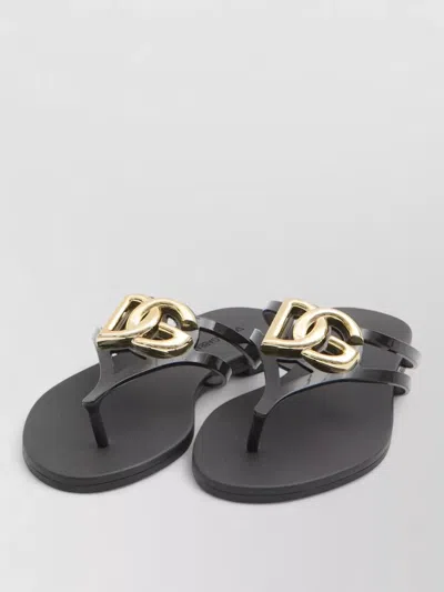 Dolce & Gabbana Women Black Thong Sandals With Logo Plaque On The Front In Rubber Woman