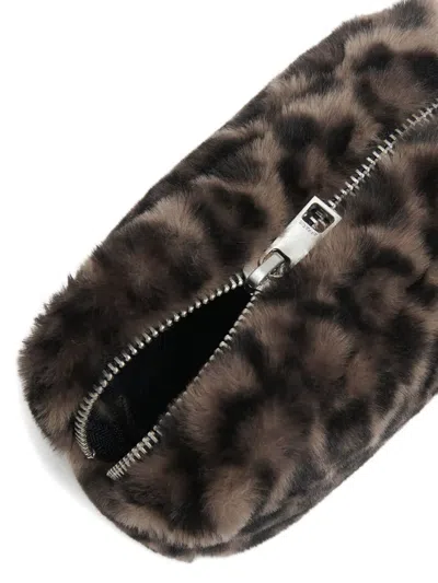 Apparis Leopard Zip Pochette In Pattern