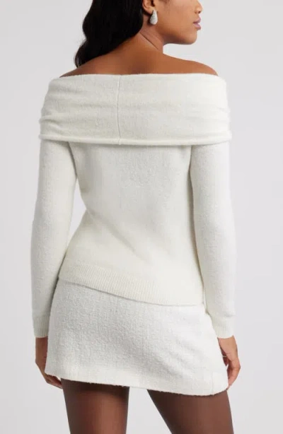 Open Edit Twisted Collar Sweater In White