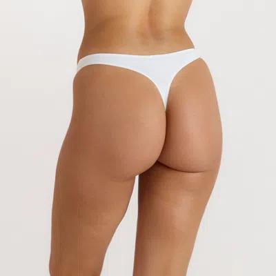 Lounge White In White