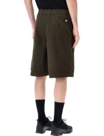 C.p. Company C.p.company Bermuda Cargo Sateen Stretch In Green