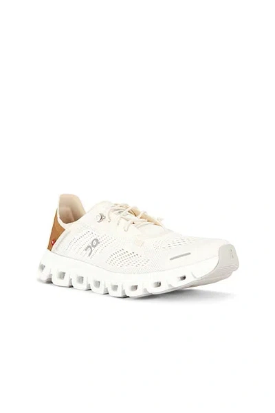 On Cloud 6 Coast Sneaker In White