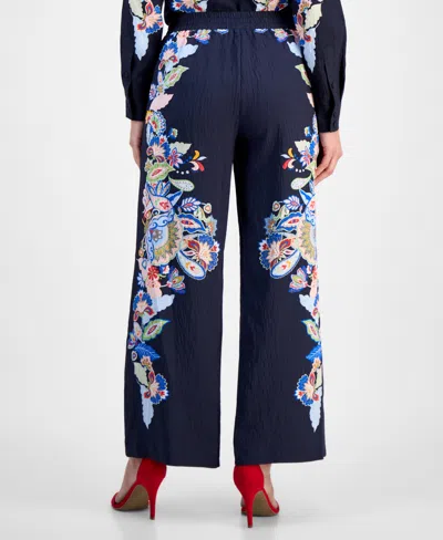 T Tahari Printed Pull On Pants In Blue