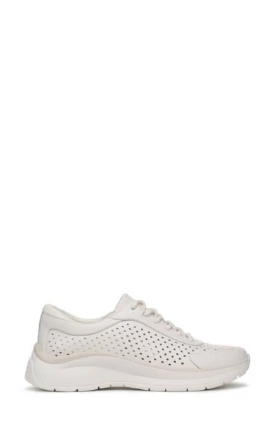 Naturalizer Perforated Sneaker In Neutral