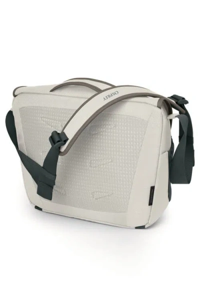 Osprey Daylite Messenger Bag In Neutral