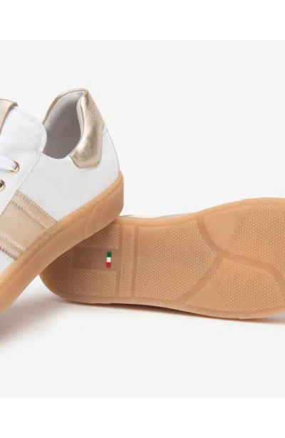 Nerogiardini Low Top Sneaker In White