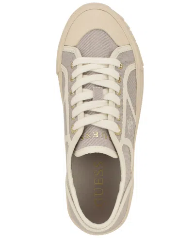 Guess Issah Platform Sneaker In Multi
