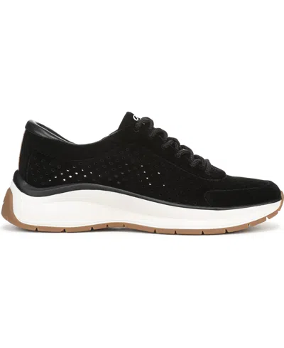 Naturalizer Perforated Sneaker In Black