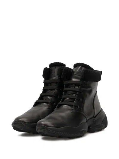 Hogan Interaction Leather Bootie In Black