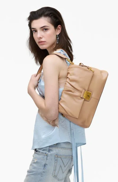 Marc Jacobs The Cristina Messenger Leather Shoulder Bag In Brown