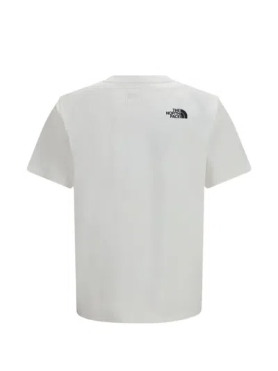 The North Face Evolution Box Half Dome Regular T-shirt In White