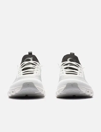 On Cloud 6 Versa Sneaker In White