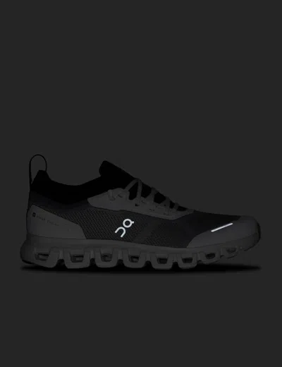On Cloud 6 Versa Sneaker In White