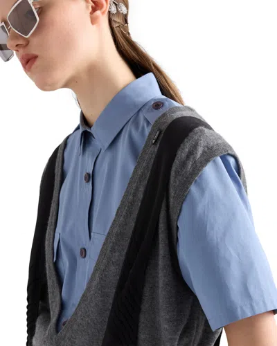 Prada Kaschmir-pullunder Mit V-ausschnitt In Gray