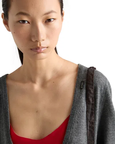 Prada Pullover Aus Kaschmir Mit V-ausschnitt In Gray