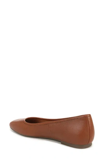 Vionic Orinda Square Toe Flat In Brown