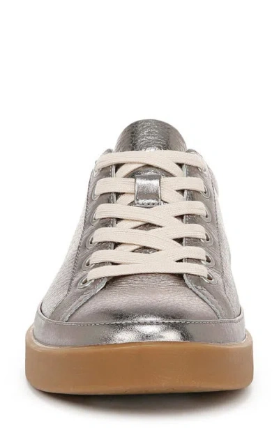 Vionic Winny Low Top Sneaker In Gray