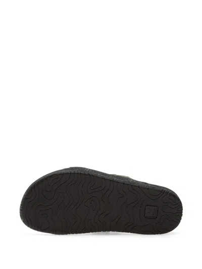 Veja Arpoador Slide Sandal In Green