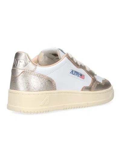 Autry Medalist Low Bicolor White Platinum Sneakers In Multi