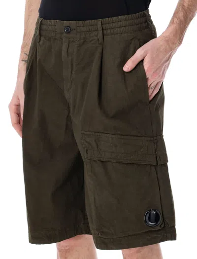 C.p. Company C.p.company Bermuda Cargo Sateen Stretch In Green