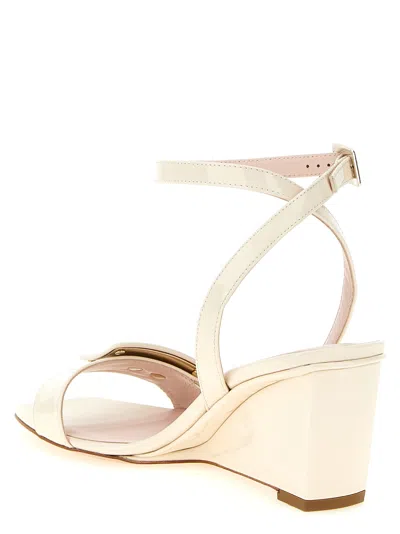 Roger Vivier Belle Vivier 60 Metallic Leather Wedge Sandals In White