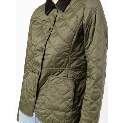 Barbour Deveron Quilted Buttoned Jacket In Green
