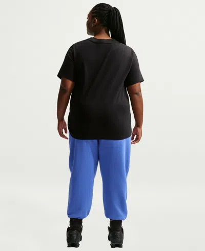 Nike Plus Size Sportswear Oversized Short-sleeve T-shirt In Black