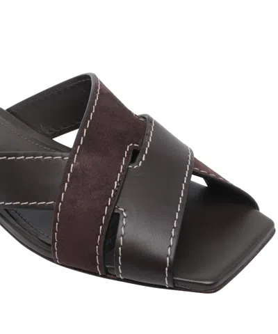 Tod's Flat Leather Sandals With Crossed Straps Shoes In Brown