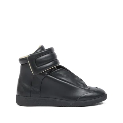 Maison Margiela Future Low Sneakers Ankle Length Rubber Sole In Black