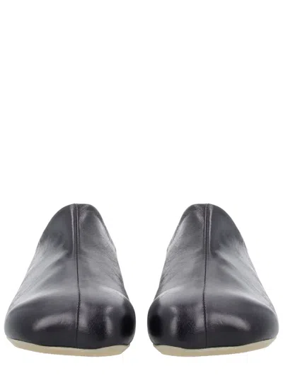 Mm6 Maison Margiela Anatomical Leather Sabot In Black