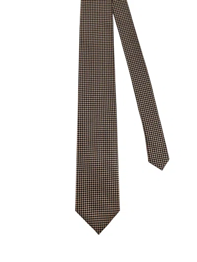 Tom Ford Patterned Silk Tie In Brown