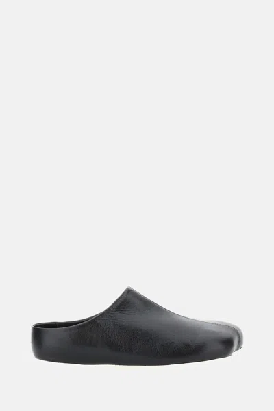 Mm6 Maison Margiela Anatomical Leather Sabot In Black